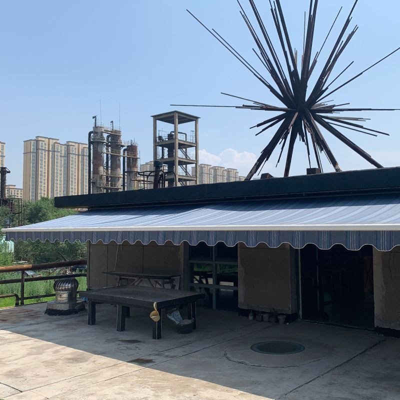 Hálfkasettu útdraganleg skyggni